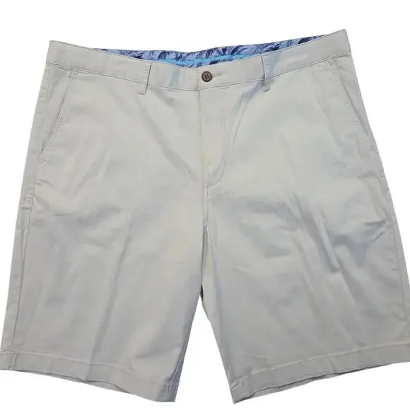Tommy Bahama Chino Shorts sz 40 Light Khaki Beige Never Washed or Worn sz 40 - Picture 1 of 9